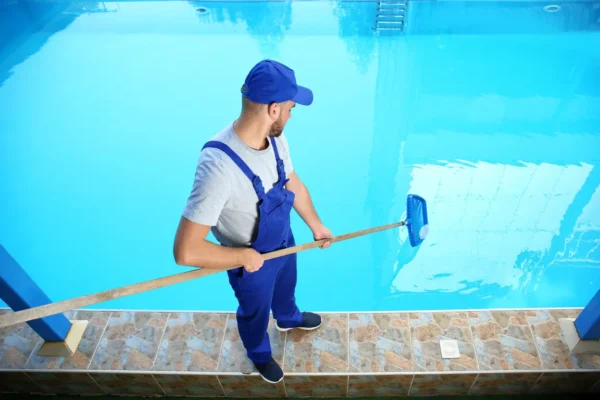 Pool cleaning services in Saudi Arabia